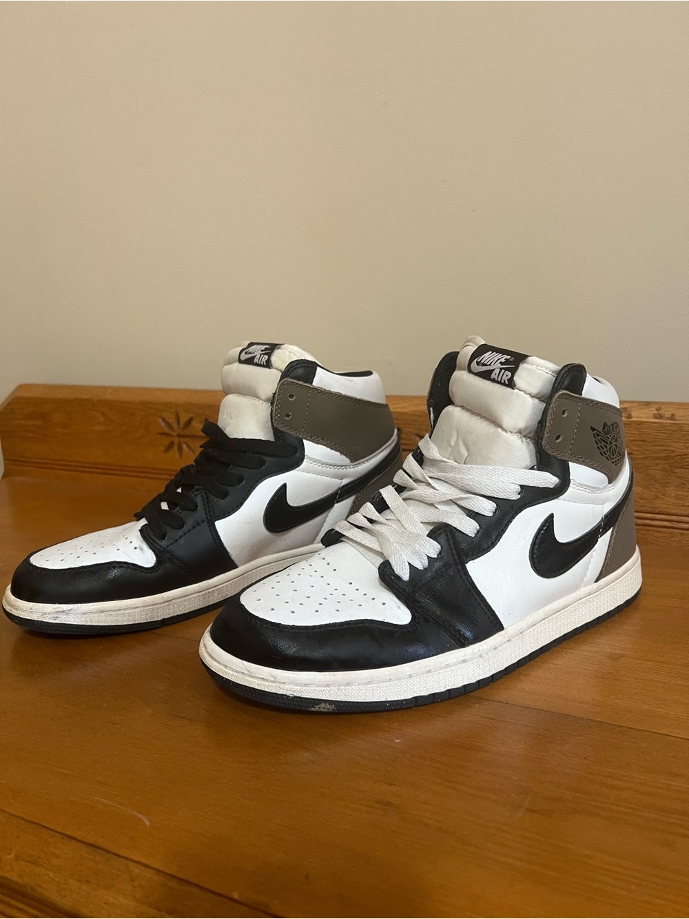 Jordan Mid-Top Sneakers in White, Black & Olive